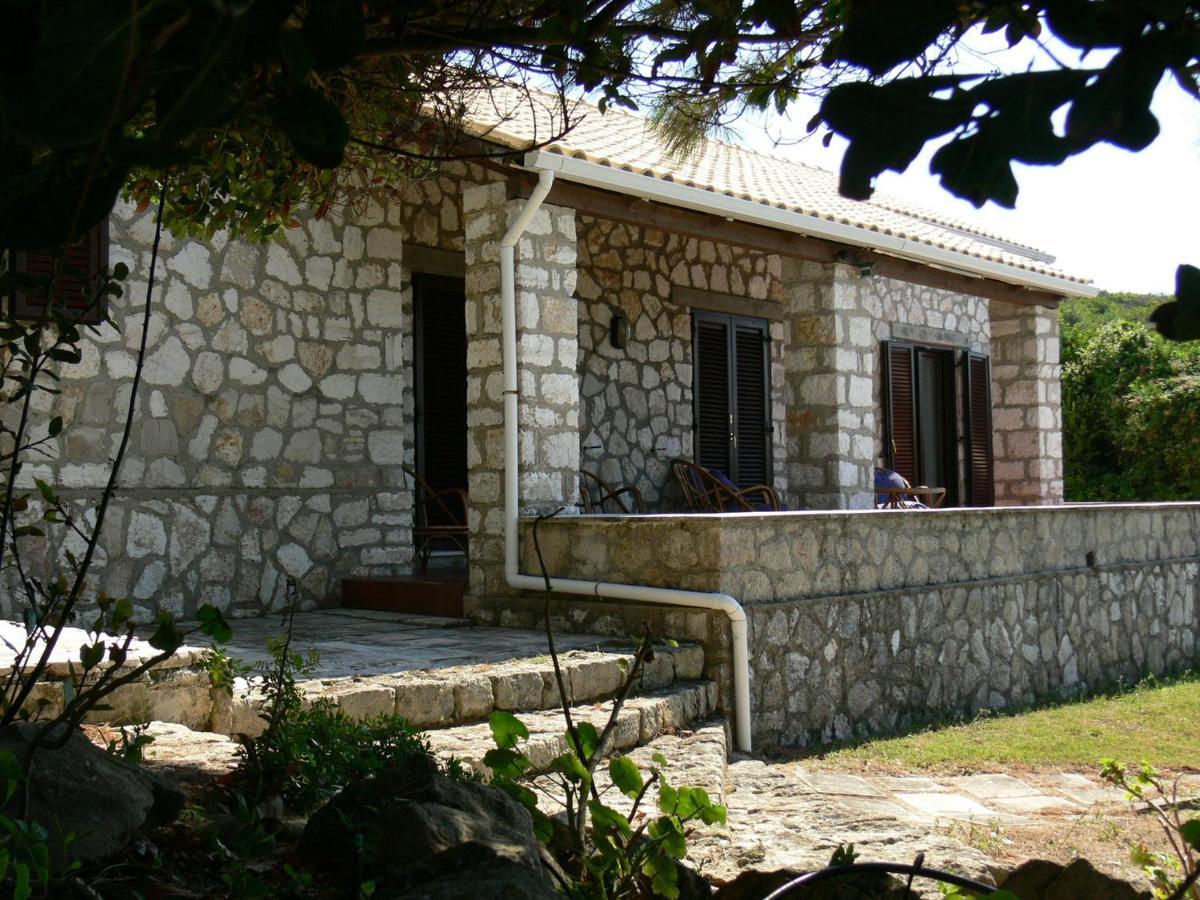 Villa Quietude Agios Stefanos Avliotes  Cameră foto